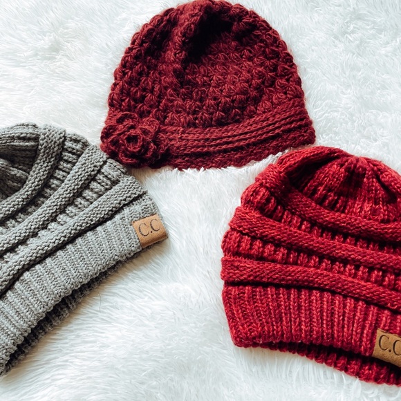 Hat bundle - Picture 2 of 2